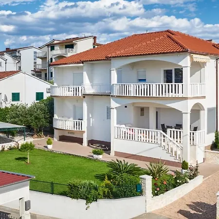 By The Sea Okrug Gornji, Ciovo - 20055 * Trogir