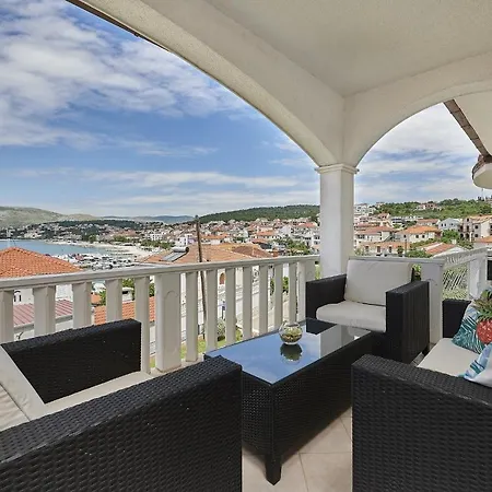 By The Sea Okrug Gornji, Ciovo - 20055 * Τρογκίρ